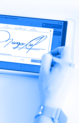 Speeds up Human Resources procedures with electronic signature and certified communications with XolidoSign Corporate